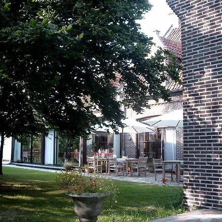 Hotel Troopeird 3*